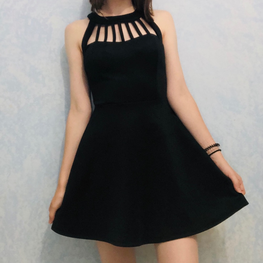 Trixxi Short Cutout Dress